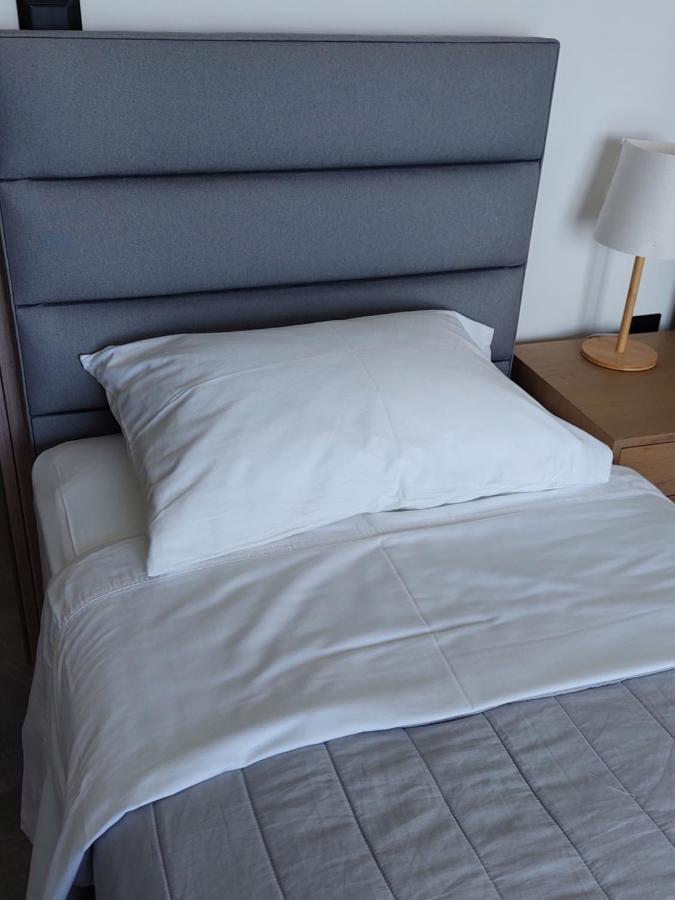 Christellie Luxury Apartment Kiáton Екстериор снимка